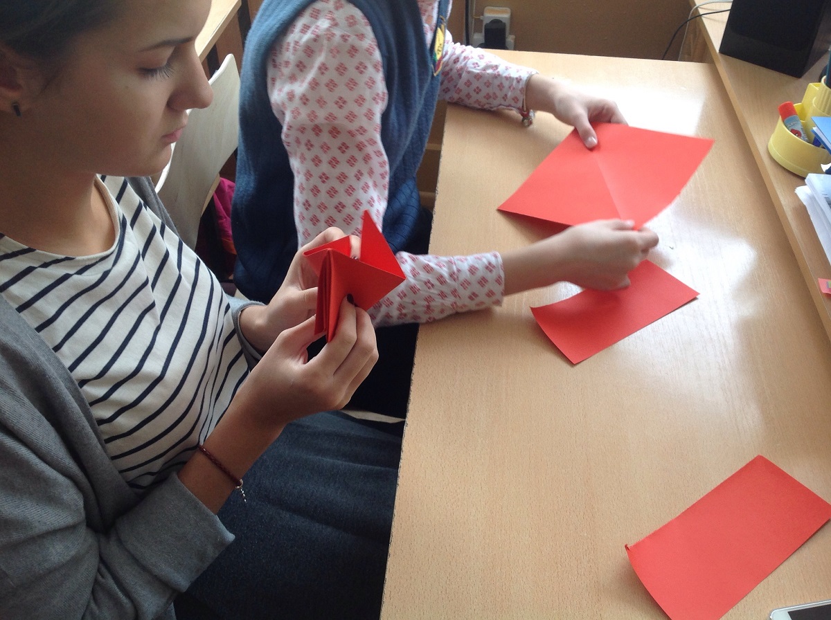 Члены молодежной администрации Рязани провели открытые уроки в рамках акции «Красный тюльпан»