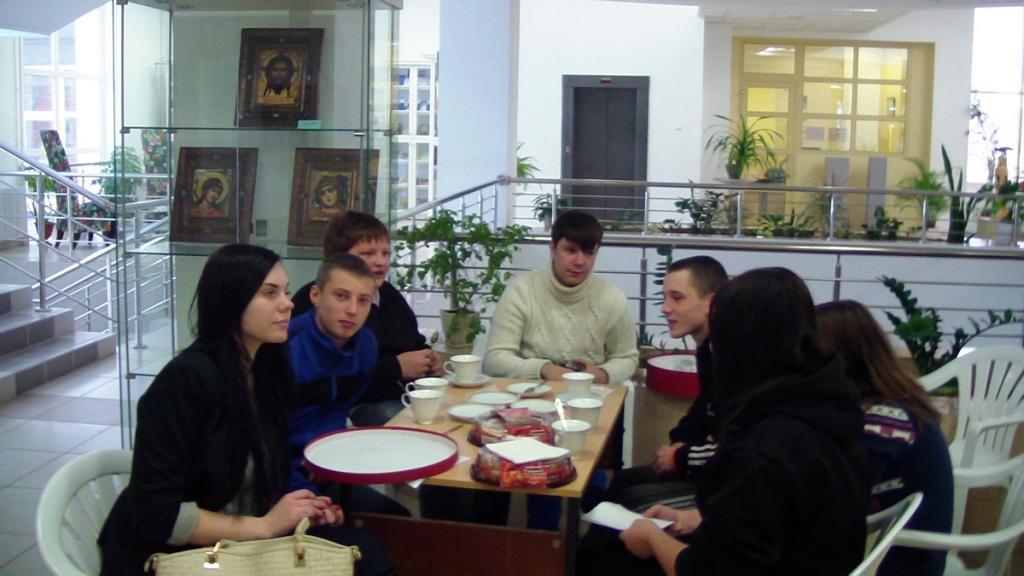 Ребята из клуба «Успех в твоих руках» приняли участие в интеллектуальной игре, посвященной жизни и деятельности А.И.Солженицына