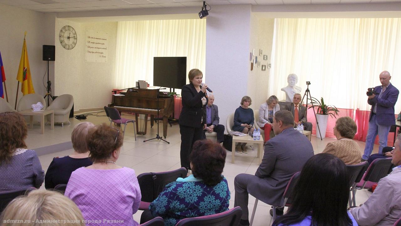 В библиотеке имени С.А. Есенина провели встречу, посвященную 100-летию Надежды Чумаковой