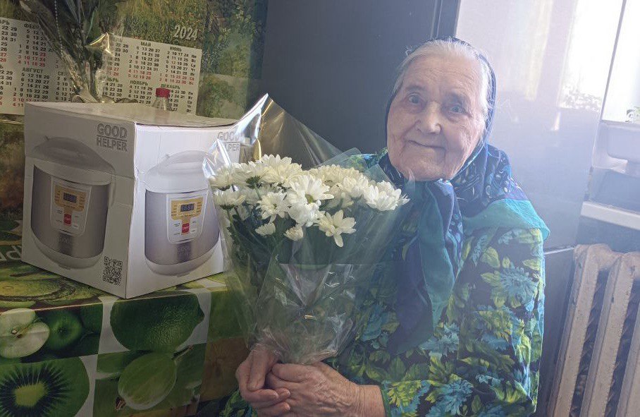 Ветерана войны Александру Чепурнову поздравили со 101-летием