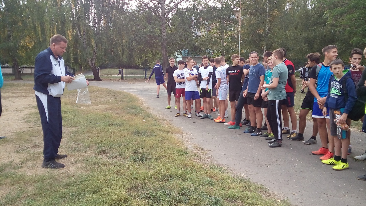 В Московском районе прошел традиционный Чемпионат микрорайона Канищево по мини-футболу «Золотая осень» 21.09.2018