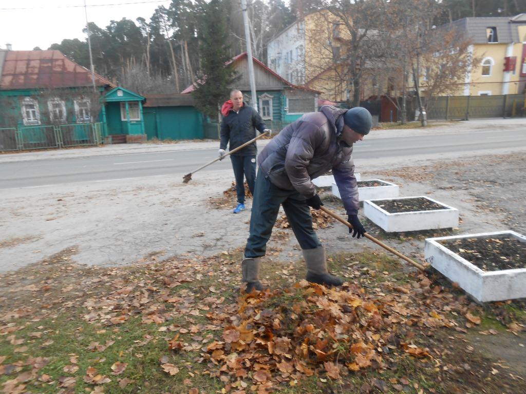 В Солотче продолжаются работы по благоустройству