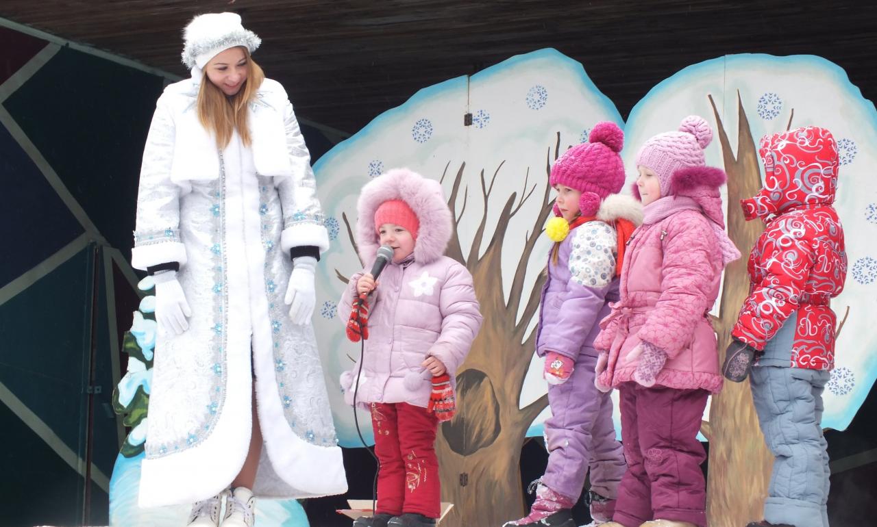 В ЦПКиО прошла новогодняя программа «В гостях у сказки»