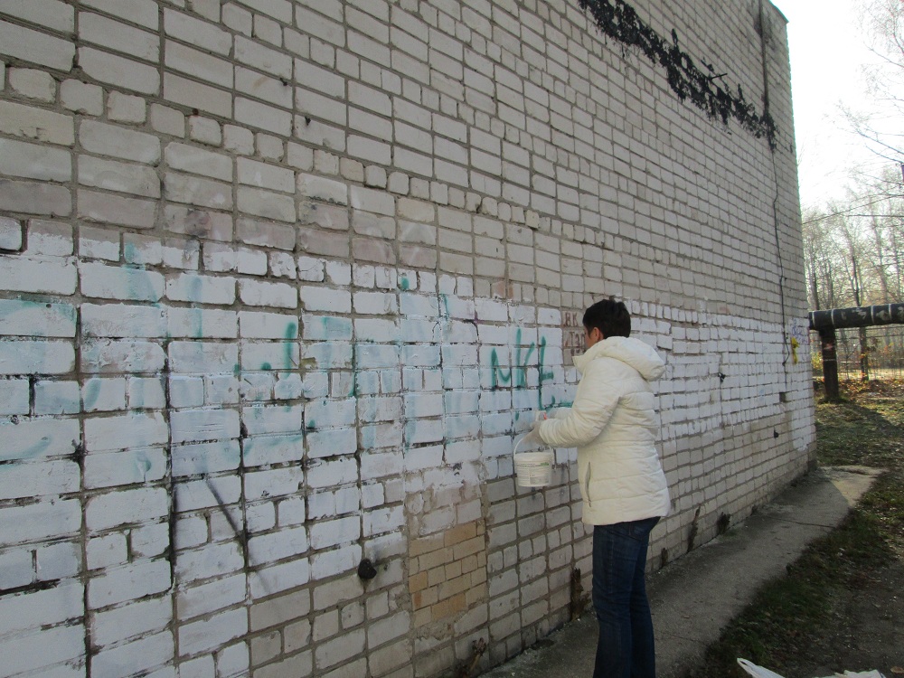 В рамках Всероссийской акции «Сообщи, где торгуют смертью!» проходят рейды по устранению надписей наркотического содержания