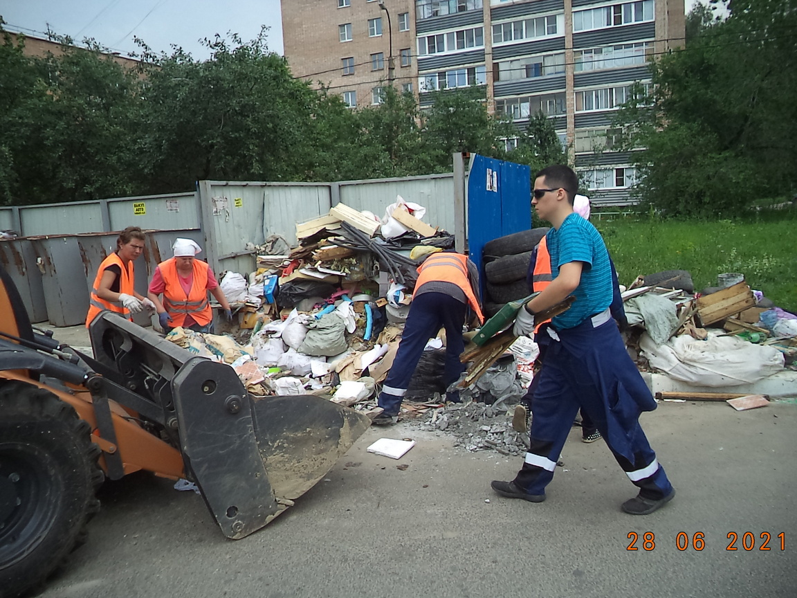 Вывоз несанкционированных свалок с муниципальных территорий