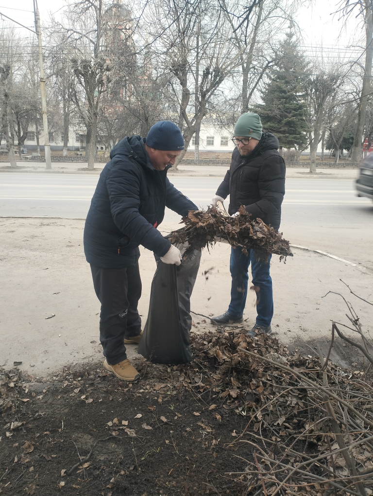 Весна  – традиционное время наведения чистоты и порядка, а субботники– это добрая традиция, помогающая благоустроить территорию нашего района