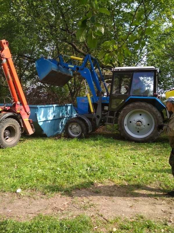 В Московском районе организованы работы по ликвидации несанкционированной свалки 02.09.2020