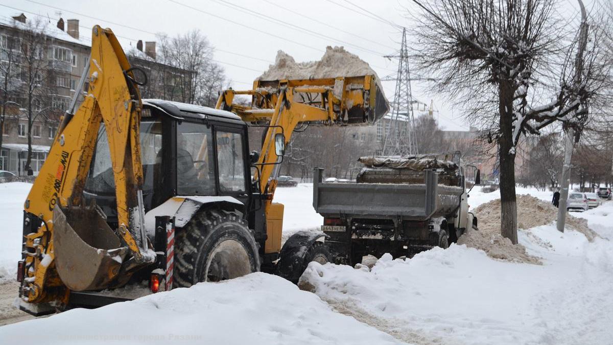 В ночь на ряде улиц Рязани продолжится  вывоз снега