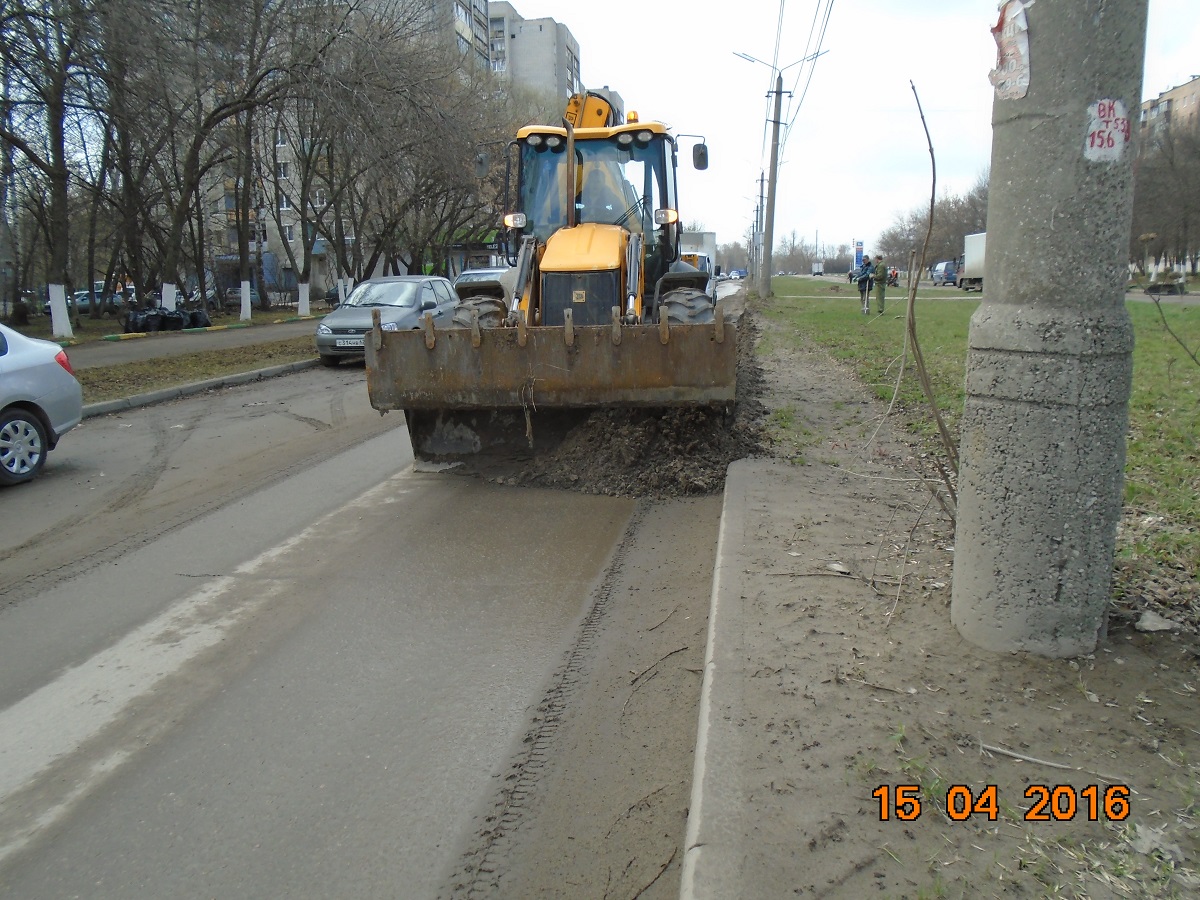 В рамках весеннего месячника в Московском районе проведены работы по благоустройству территории 18.04.2016