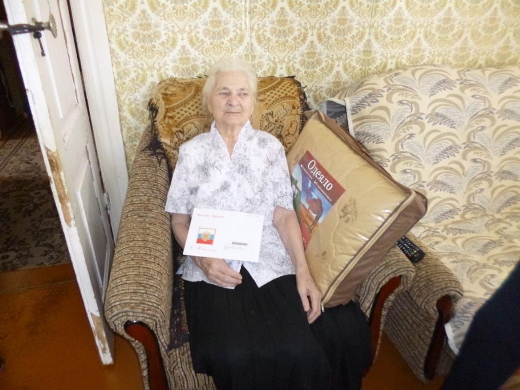 90-летие отметила жительница Солотчи Драгункина Мария Павловна